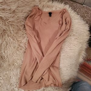 Womens light ping long sleeve top